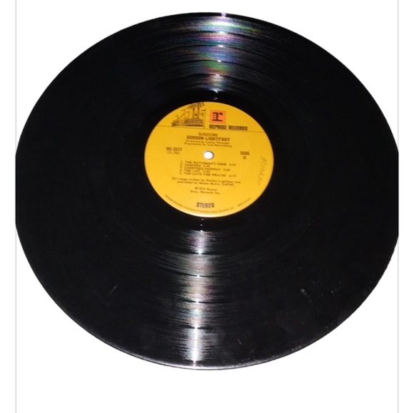 Gordon Lightfoot-Sundown Vinyl Record - Picture 4 of 4